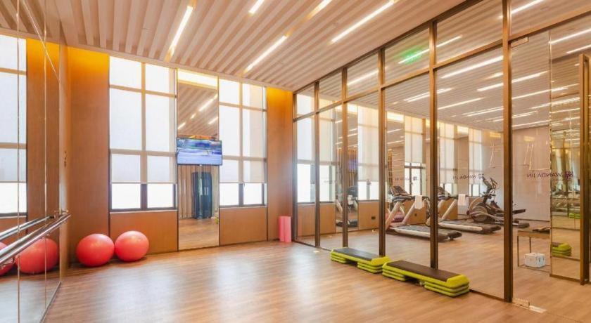 Wanda Jin Baise Hotel Exterior foto